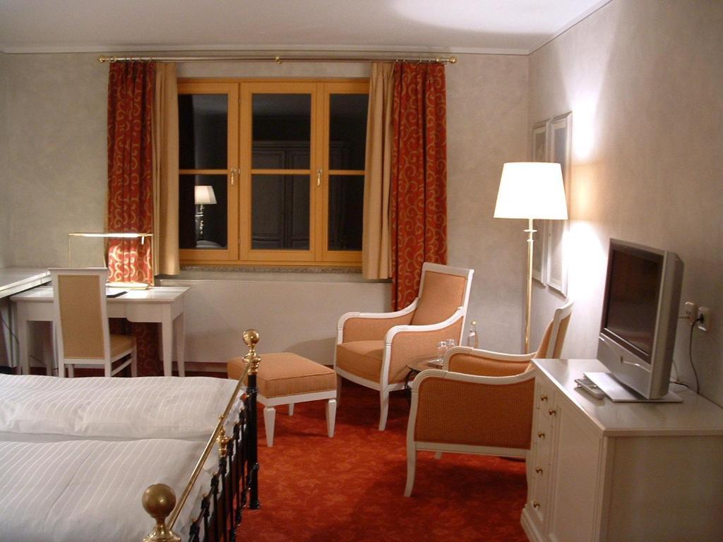 Altstadthotel Braeuwirt Weiden in der Oberpfalz Pokój zdjęcie