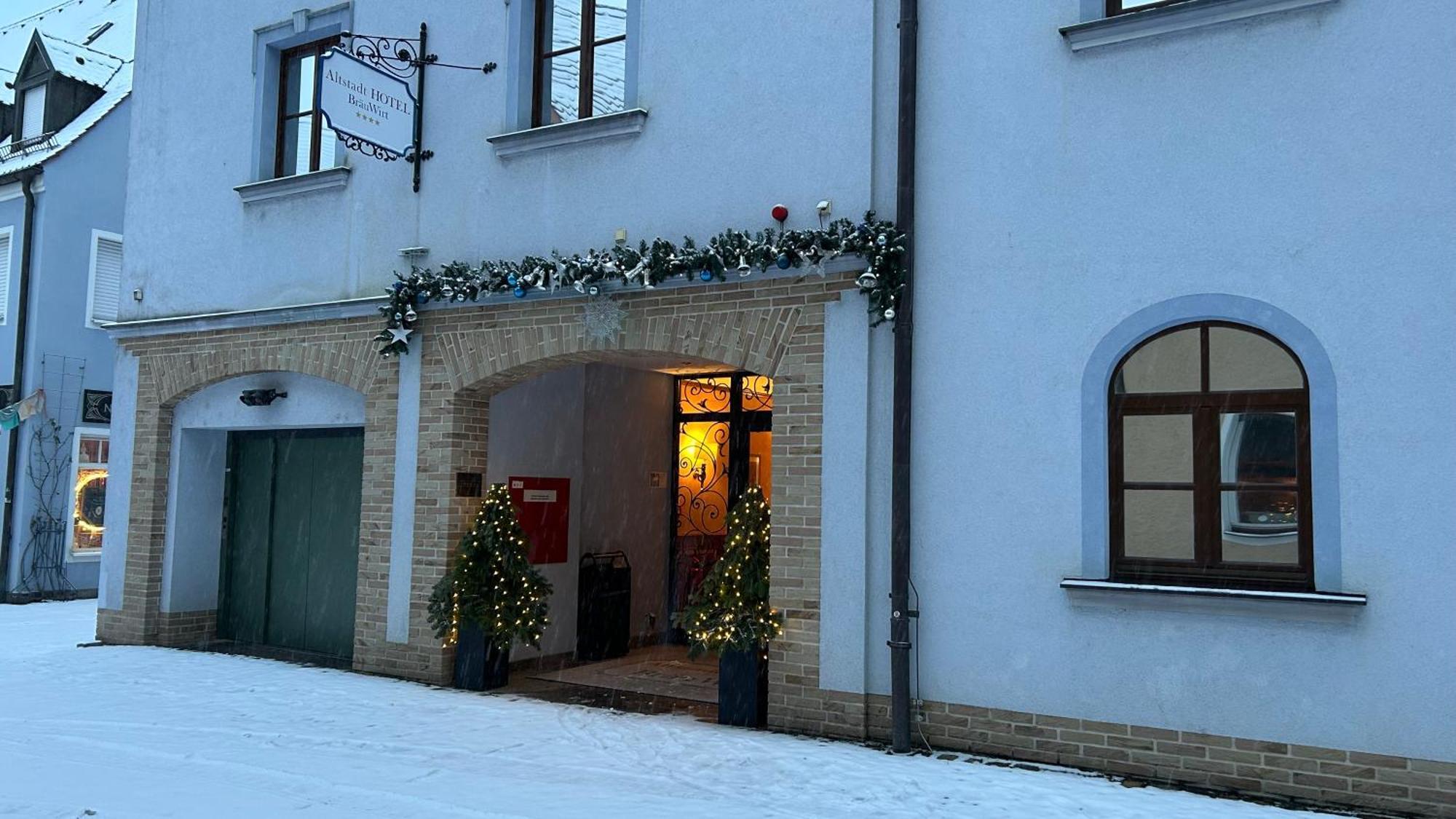 Altstadthotel Braeuwirt Weiden in der Oberpfalz Zewnętrze zdjęcie