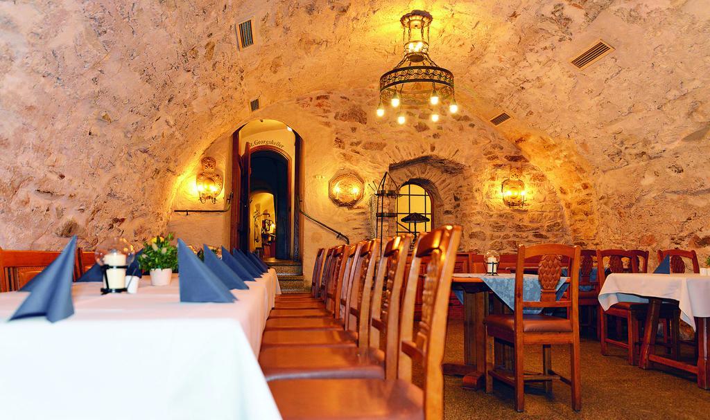 Altstadthotel Braeuwirt Weiden in der Oberpfalz Zewnętrze zdjęcie